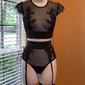 Sheer lingerie set